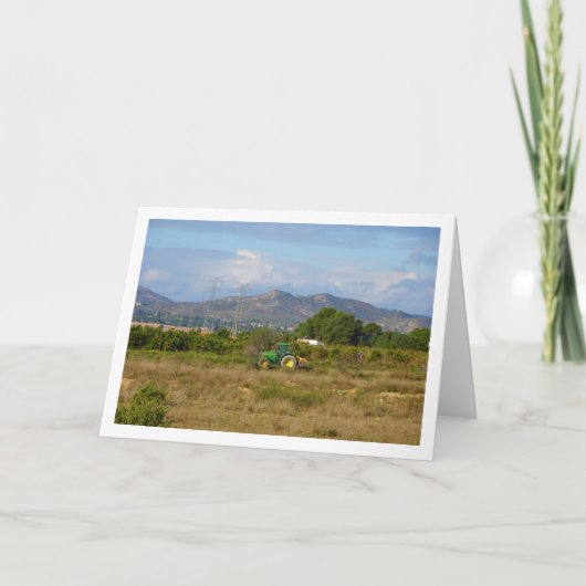 Grüner Traktor in grünen Feldern, Valencia, Spanie Karte (Vorderseite)