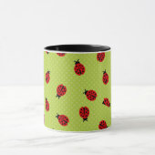 Grüner Tupfen-Marienkäfer Tasse (Zentrum)