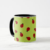 Grüner Tupfen-Marienkäfer Tasse (Vorderseite Links)