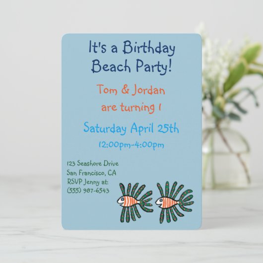 Grüner und Orange-Zwillingsfisch Einladung (Stehend Vorderseite)