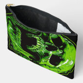 Grüner Vampirschädel Zubehörtasche (Offen)