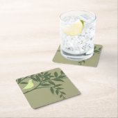 Grüner Vogel auf grünem Zweig Rechteckiger Pappuntersetzer (Vor Ort)