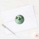 Grüner Weihnachtsball-Feiertagsaufkleber Runder Aufkleber (Umschlag)