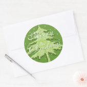 Grüner Weihnachtsbaum mit Sternen Runder Aufkleber (Umschlag)