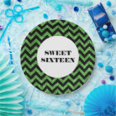 Grüner Zickzack Glitzer Sweet 16 Paper Tellers Pappteller (Party)