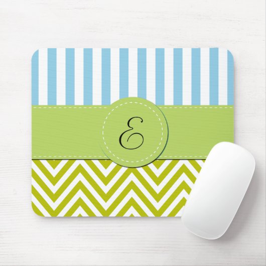 Grüner Zigzag, Zickzack, blaue Streifen, Monogramm Mousepad (Mit Mouse)