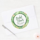 Grünes Aquarell Blätter Tropisches Brautparty Runder Aufkleber (Umschlag)