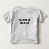 Grünes Barett im Training Kleinkind T-shirt (Rückseite)