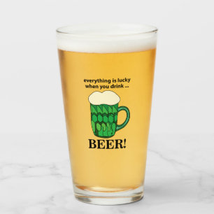 Grünes Bier Glücklicher St. Patricks Tag Grünes Bi Glas