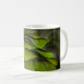 Grünes Blatt Kaffeetasse (VorderseiteRechts)