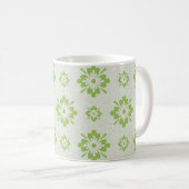 Grünes Blumenformen-Muster Kaffeetasse (VorderseiteRechts)