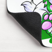 Grünes Cybunny, das durch neggs läuft Mousepad (Ecke)