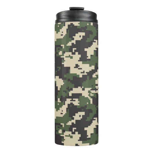 Grünes Digital-Tarnmuster Thermosbecher (Vorderseite)
