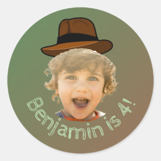 Grünes Dino-Abenteuer-Foto-Sticker – Safari-Hut Runder Aufkleber