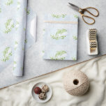 Grünes Dolphin-Hochzeitspapier Geschenkpapier<br><div class="desc">Wrap Geschenke für die Braut und Bräutigam mit einer Rolle von Green Dolphin Wedding Wrapping Paper. Das Papier-Wrapping-Design zeichnet sich durch einen Delphin im metallischen Stil vor einem abgedämpften Meereswellen-Hintergrund aus,  der mit eleganten Schriftrollen geschmückt ist. Zusätzliche Hochzeitswaren und Geschenke sind mit diesem Design ebenfalls erhältlich.</div>