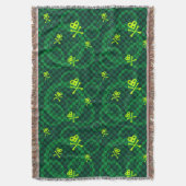 Grünes Emo Muster mit Kreisen Decke (Vorderseite Vertikal)
