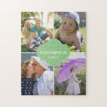 Grünes Etikett vertikal 4 Familienfoto Collage Puzzle<br><div class="desc">Passen Sie dieses Puzzle mit Fotos an, schließen Sie Ihr Lieblings-Foto der Kinder, Großeltern, Eltern, Haustiere etc. ein. Bis zu 4 Bilder zu ersetzen. Ändern Sie alle Fotos und Familiennamen. Macht ein großartiges Geschenk für die Familienzeit. Ein grünes Label Rahmen Design Detail in der Mitte. *Bitte zögern Sie nicht, mich...</div>