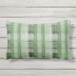 Grünes Flanell-Shirt-kariertes lumbales Kissen im Für Draußen