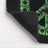 grünes Friedenszeichen mousepad (Ecke)