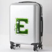 Grünes Gras Buchstabe E mit Golfball, Schläger Aufkleber (Koffer)