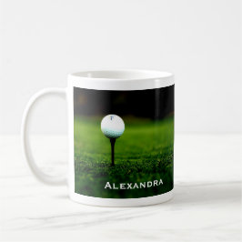 Grünes Gras-Rasen und Golf-Ball/T-Shirt, Kaffeetasse