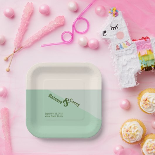 Grünes Hochzeitsbuch für Minimalistische Münze Nap Pappteller (Party)