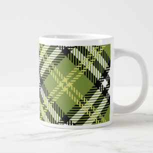 Grünes irisches kariertes Muster Jumbo-Tasse