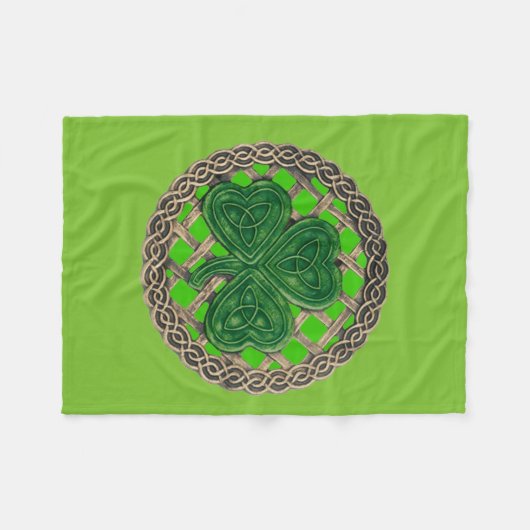 Grünes Kleeblatt auf keltischen Knochen Fleece Bla (Vorderseite (Horizontal))
