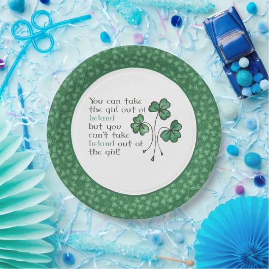 Grünes Kleeblatt-irisches Pappteller (Party)
