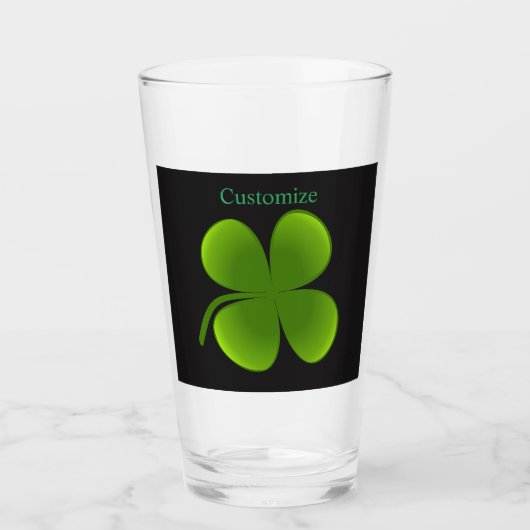Grünes Kleeblatt St Patrick's Day Glas (Vorderseite)