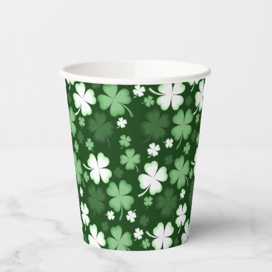Grünes Kleeblatt, St. Patrick's Day Pappbecher (Links)