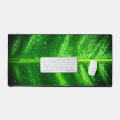 Grünes Leaf mit Regenfällen Schreibtischunterlage (Tastatur & Maus)