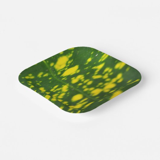 Grünes Leaf und gelbes Dot Design 7" Square Pappteller (Gewinkelt)