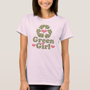 Grünes Mädchen, das Bio T - Shirt recycelt