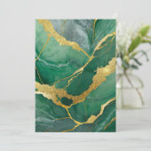Grünes Marmormuster mit Gold Einladung (Stehend Vorderseite)