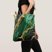 Grünes Marmormuster mit Gold Tasche (Von Nahem)