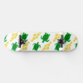 Grünes Meer Turltes Skateboard (Horizontal)