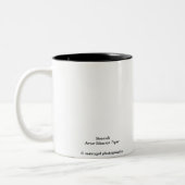 grünes mit Augen Wunder Zweifarbige Tasse (Links)