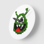 Grünes Monster - Pixel Art Runde Wanduhr (Winkel)