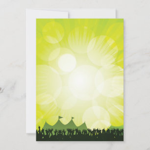 Grünes Musikfestival Silhouette Konzertmenge Einladung