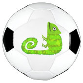 Grünes niedliches Chamäleon Fußball (Gedreht)