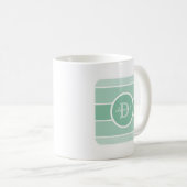 Grünes Ombre Monogramm Kaffeetasse (VorderseiteRechts)