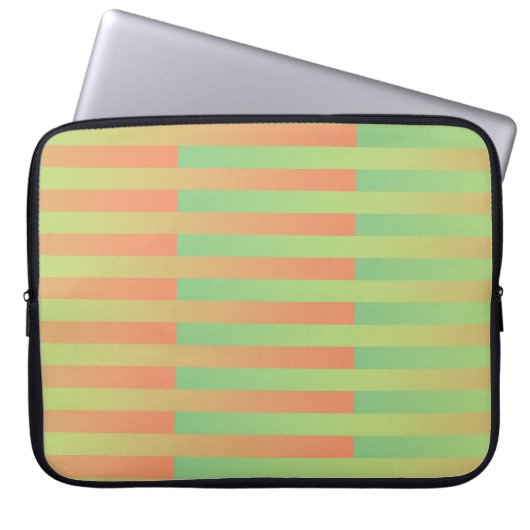Grünes Orangenstreifen Laptopschutzhülle (Vorderseite)