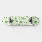 Grünes Palme-Muster Skateboard (Horizontal)