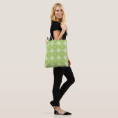 Grünes Sommermuster Paisleys Tasche (Am Model)