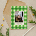 Grünes spielerisches, handGezeichnet Foto Feiertagskarte<br><div class="desc">Spielend handgezeichnet,  karierte Urlaubsfotokarte mit grünen Karos auf der Vorderseite und einem Pop von roten Karos auf der Rückseite. Kunst und Design von Annie Montgomery Design.</div>