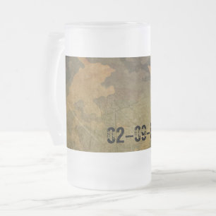 Grünes Tarnmuster vintage V2.0 Mattglas Bierglas