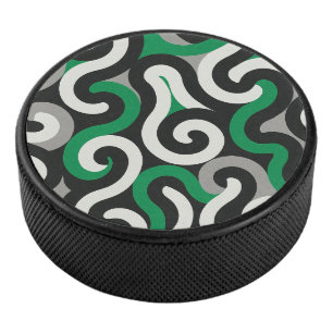 Grünes Team Eishockey Puck