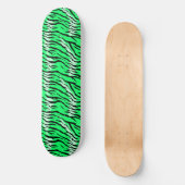 Grünes Tiger-Tierhaut-Musterdesign  Skateboard (Vorderseite)