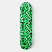 Grünes Tiger-Tierhaut-Musterdesign  Skateboard (Vorderseite)